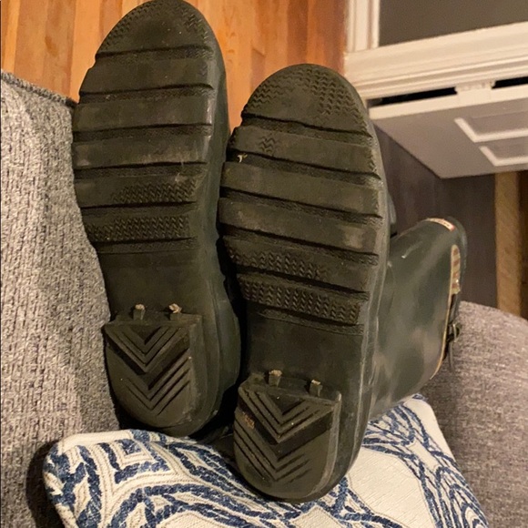 HUNTER Rain Boot - Picture 2 of 5